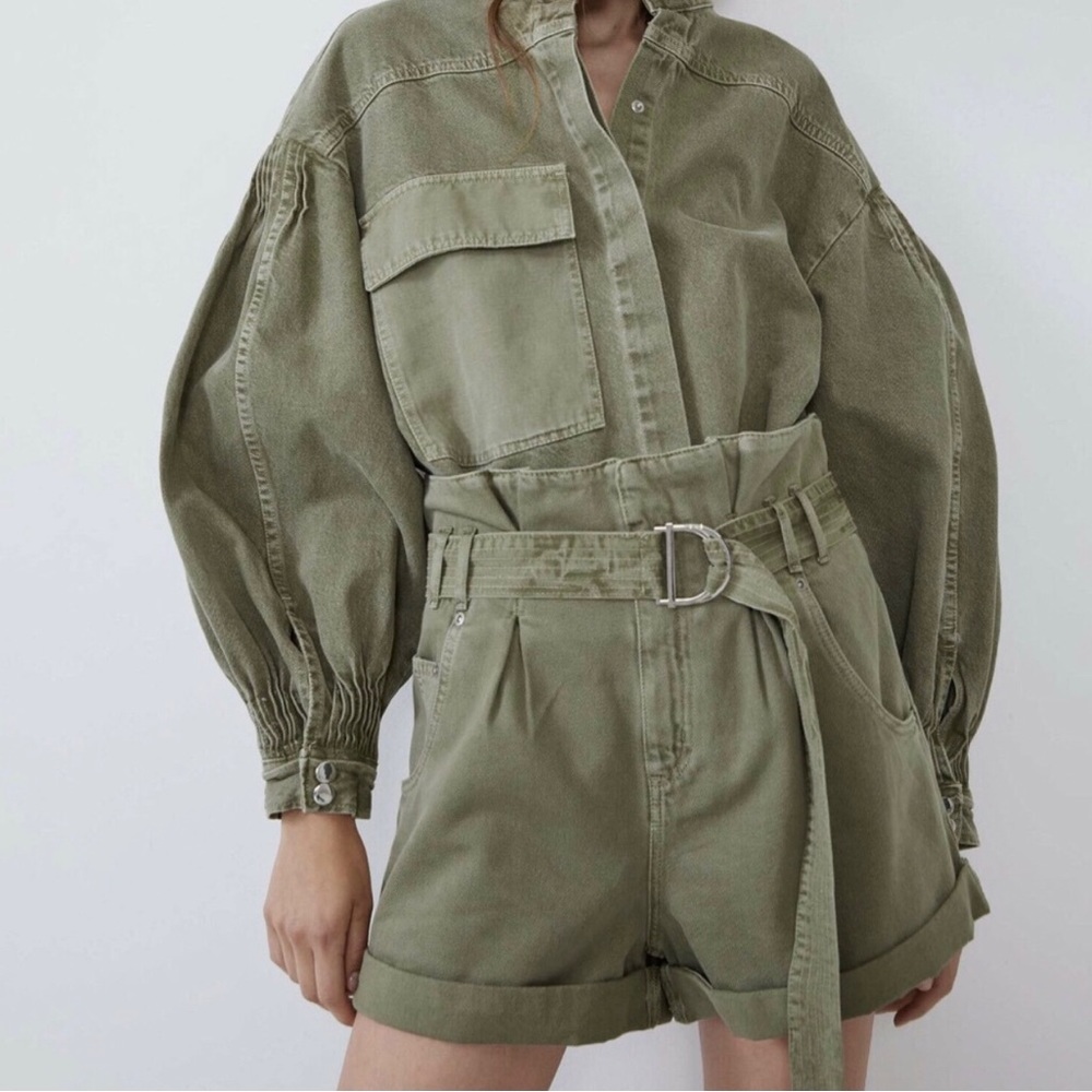 Zara Paper bag shorts